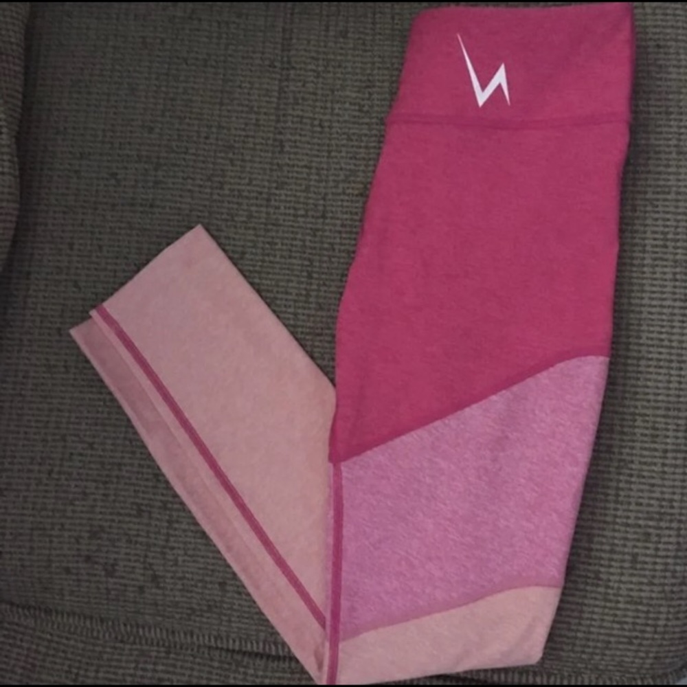 CHAARG Tour Leggings - Size Small